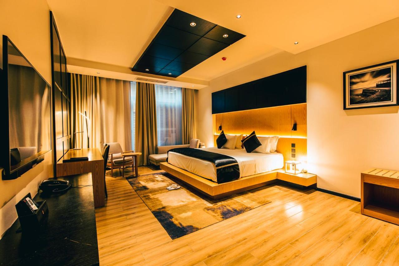 Blackwood Boutique Hotel And Apartments Дар-ес-Салам Екстер'єр фото